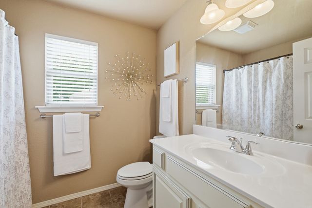 1107 Crossing Loop, Bryant, AR 72022
