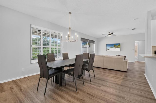714 HIDDEN LAKE DRIVE, Tarpon Springs, FL 34689