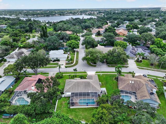 714 HIDDEN LAKE DRIVE, Tarpon Springs, FL 34689