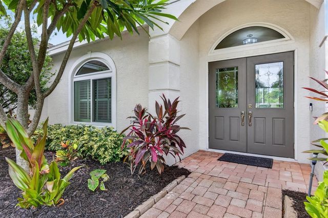 714 HIDDEN LAKE DRIVE, Tarpon Springs, FL 34689