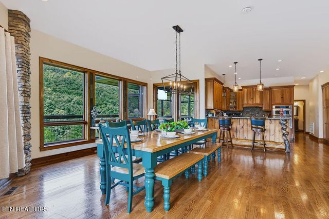 1441 Mountain Ash Way, Sevierville, TN 37876