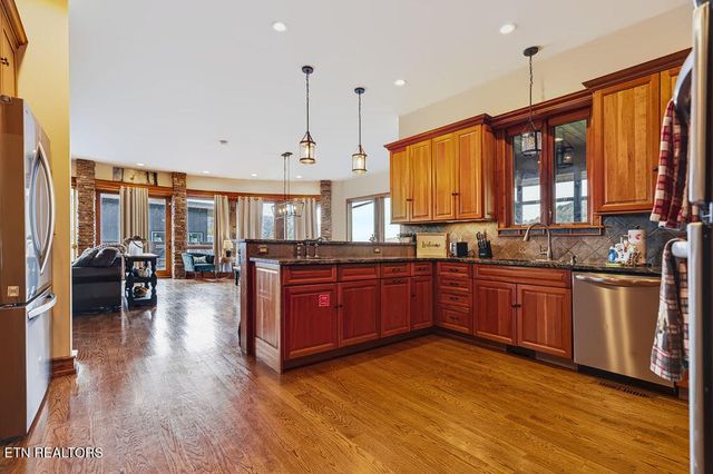 1441 Mountain Ash Way, Sevierville, TN 37876