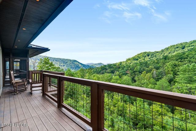 1441 Mountain Ash Way, Sevierville, TN 37876