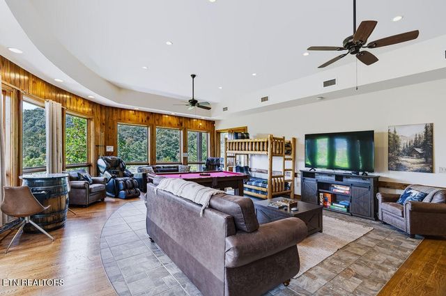 1441 Mountain Ash Way, Sevierville, TN 37876