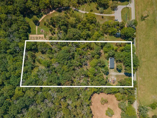 5085 Flat Creek Rd, Spring Hill, TN 37174