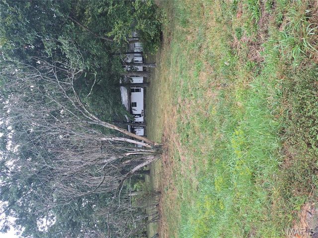 10021 Lark Road, Potosi, MO 63664