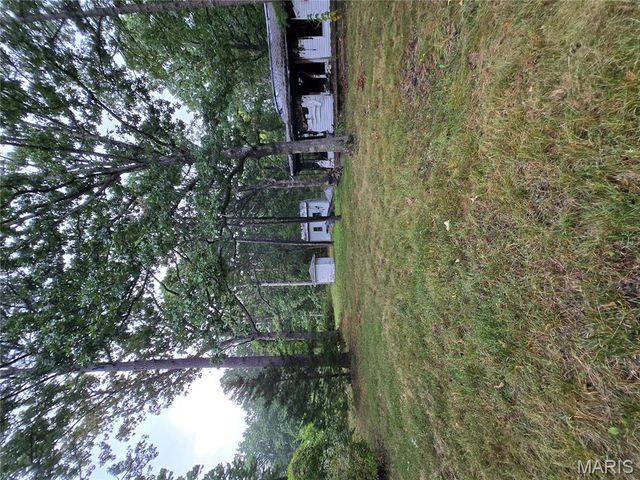 10021 Lark Road, Potosi, MO 63664