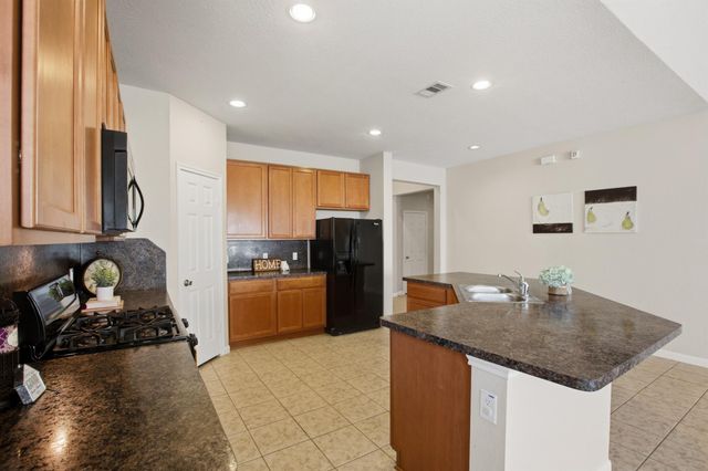 11103 Avery Oaks Lane, Richmond, TX 77406