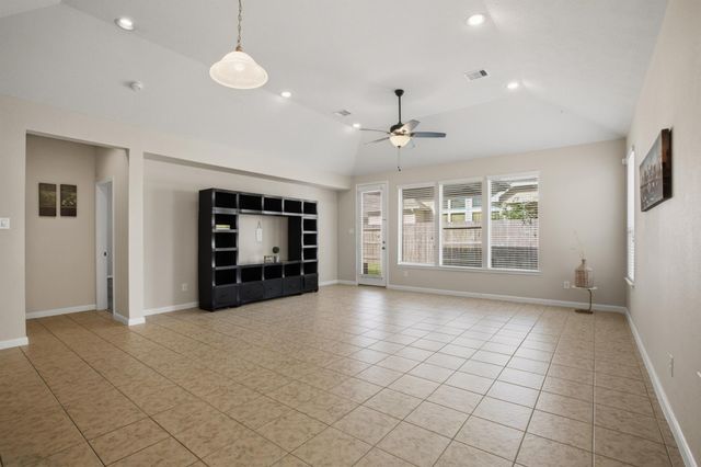 11103 Avery Oaks Lane, Richmond, TX 77406