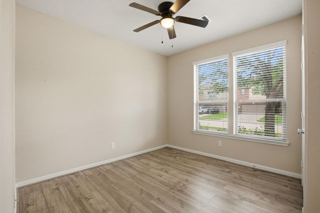 11103 Avery Oaks Lane, Richmond, TX 77406