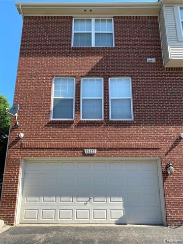 25322 Saint James, Southfield, MI 48075