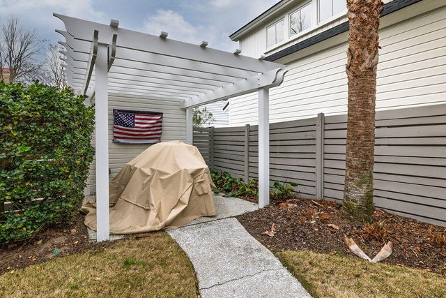 281 N Shelmore Boulevard, Mount Pleasant, SC 29464