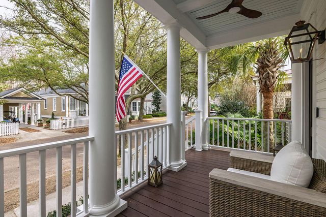 281 N Shelmore Boulevard, Mount Pleasant, SC 29464