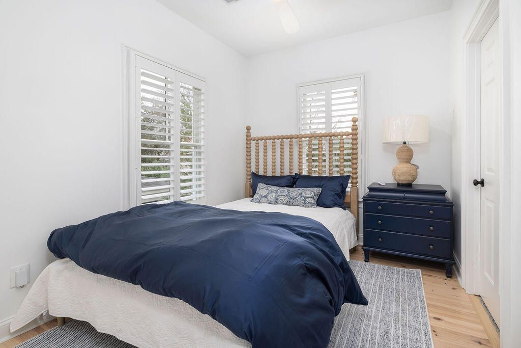 Image 35 of property listing at 281 N Shelmore Boulevard, Mount Pleasant, SC 29464