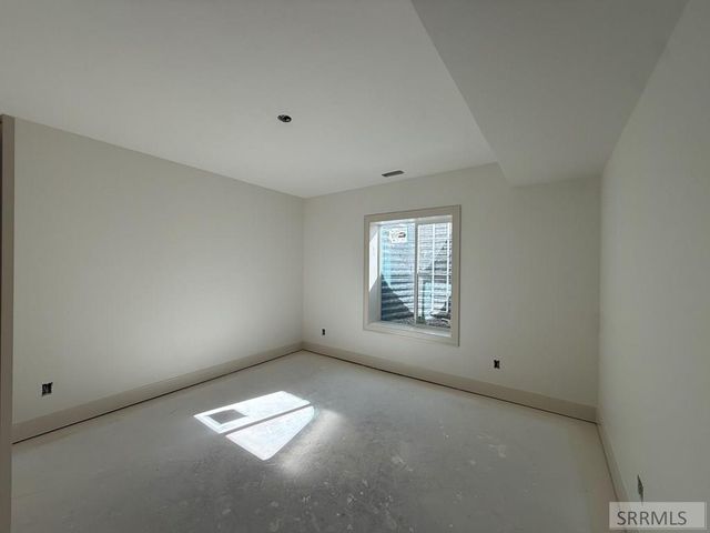 1662 Sandbar Street, Idaho Falls, ID 83404