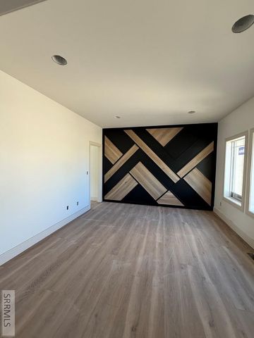 1662 Sandbar Street, Idaho Falls, ID 83404