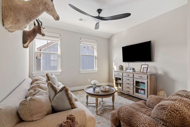 105 Bright Leaf Loop, Summerville, SC 29486