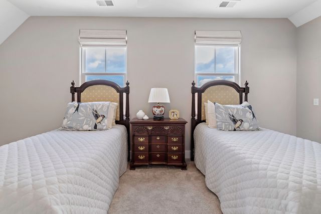 105 Bright Leaf Loop, Summerville, SC 29486