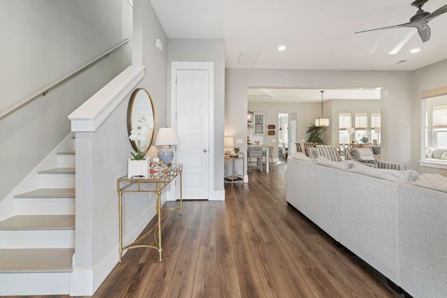 105 Bright Leaf Loop, Summerville, SC 29486