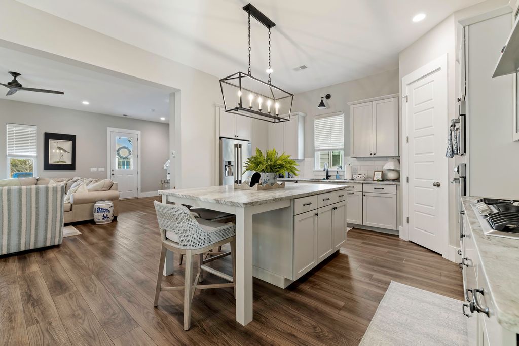 Image 21 of property listing at 105 Bright Leaf Loop, Summerville, SC 29486