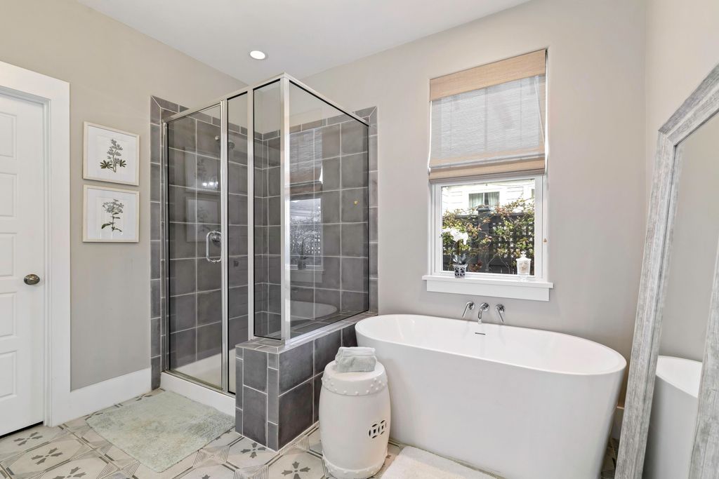 Image 28 of property listing at 105 Bright Leaf Loop, Summerville, SC 29486