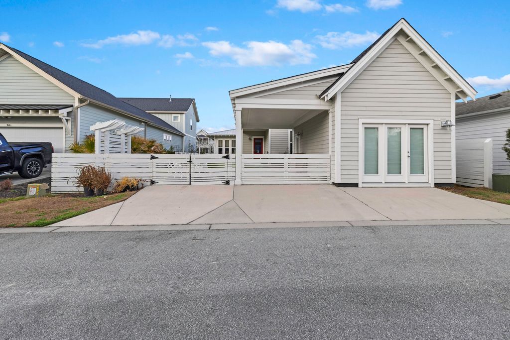 Image 43 of property listing at 105 Bright Leaf Loop, Summerville, SC 29486