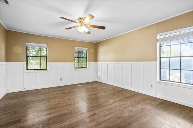 2320 Juniper Street, Haltom City, TX 76117