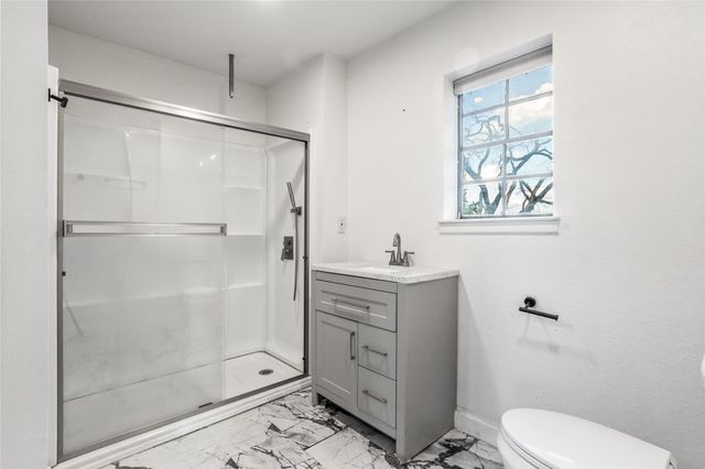 2320 Juniper Street, Haltom City, TX 76117