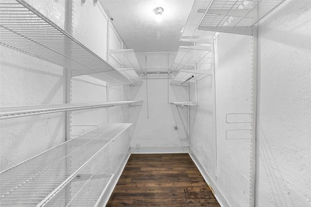 2320 Juniper Street, Haltom City, TX 76117