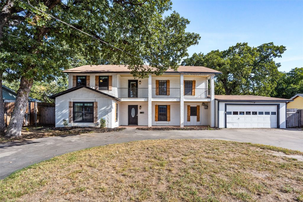 2320 Juniper Street, Haltom City, TX 76117