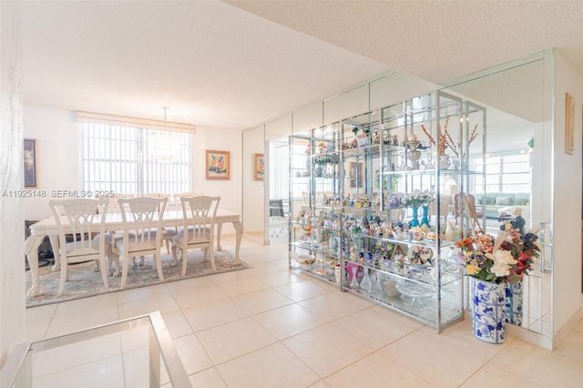 301 174th St 503, Sunny Isles Beach, FL 33160