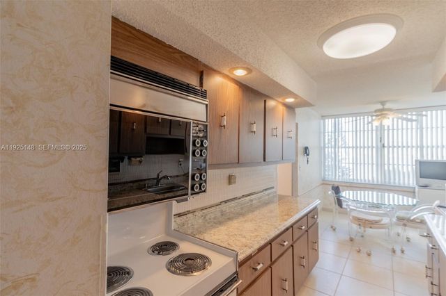 301 174th St 503, Sunny Isles Beach, FL 33160