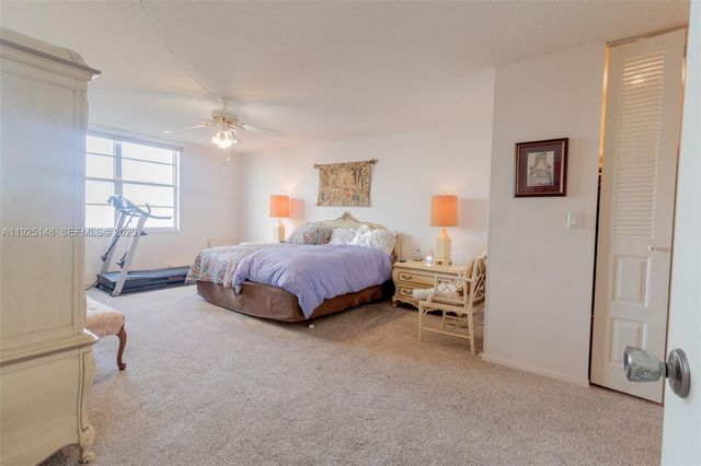 301 174th St 503, Sunny Isles Beach, FL 33160