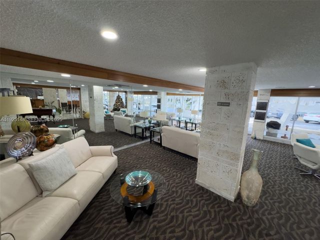 301 174th St 503, Sunny Isles Beach, FL 33160