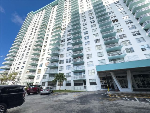 301 174th St 503, Sunny Isles Beach, FL 33160