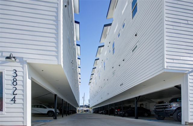 3824 Fulton Street 102, Houston, TX 77009