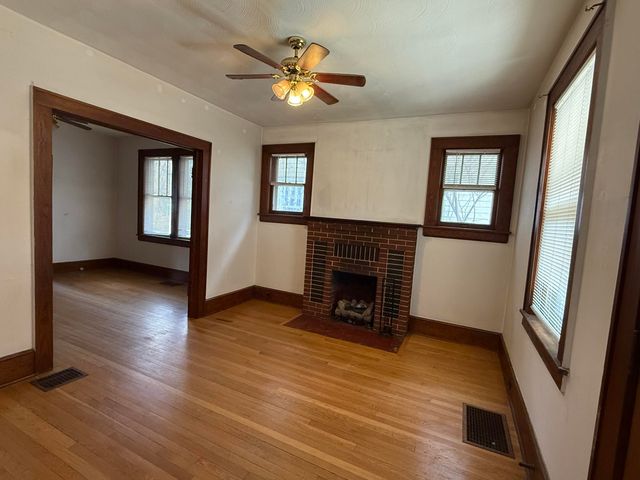 1342 Craig Robertson RD, Roanoke, VA 24014