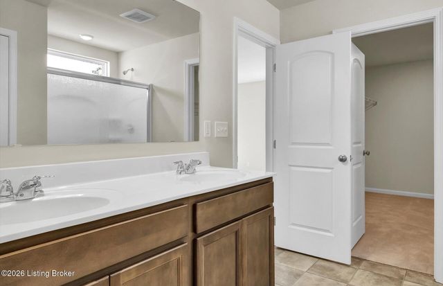 7514 Fair Ln, Louisville, KY 40291