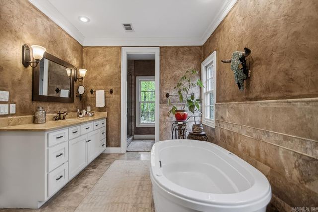 9 Cascade Creek, Little Rock, AR 72223