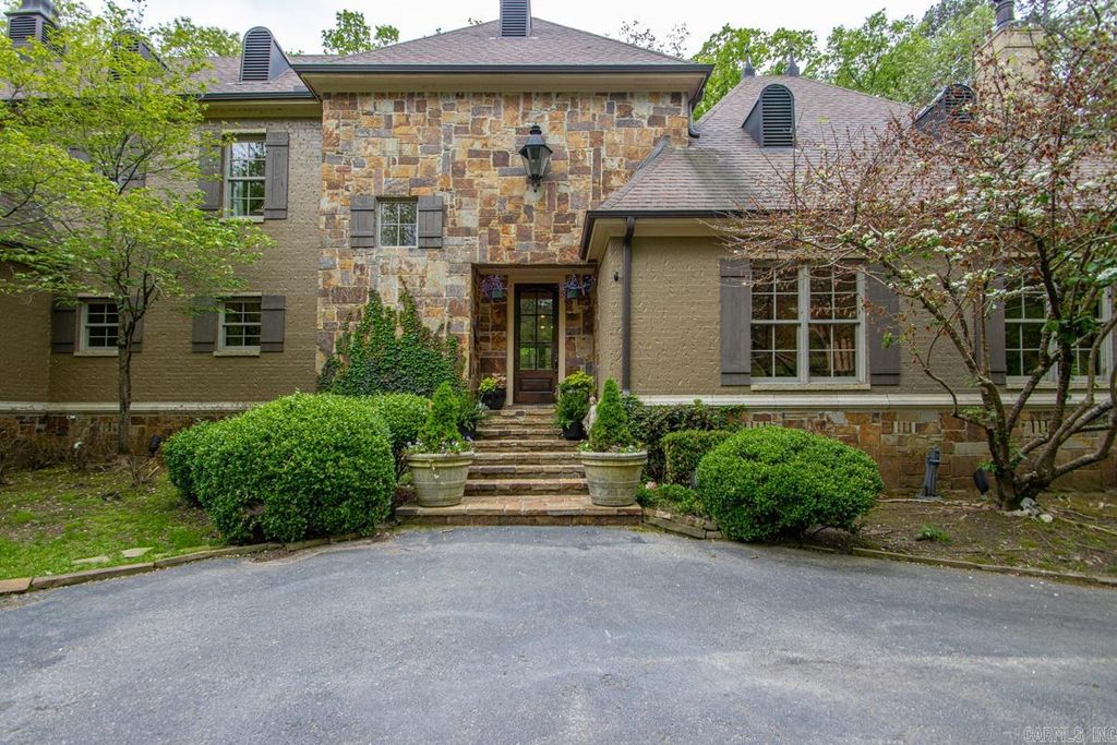 9 Cascade Creek, Little Rock, AR 72223