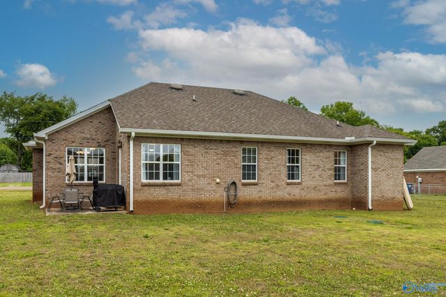 145 Hazel Trace, Hazel Green, AL 35750