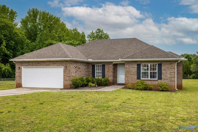 145 Hazel Trace, Hazel Green, AL 35750