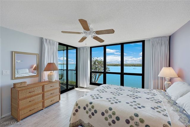 4203 Bay Beach LN 3F, Fort Myers Beach, FL 33931