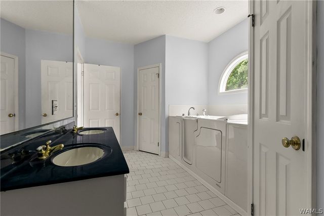 1210 Mallard, Tuscaloosa, AL 35405