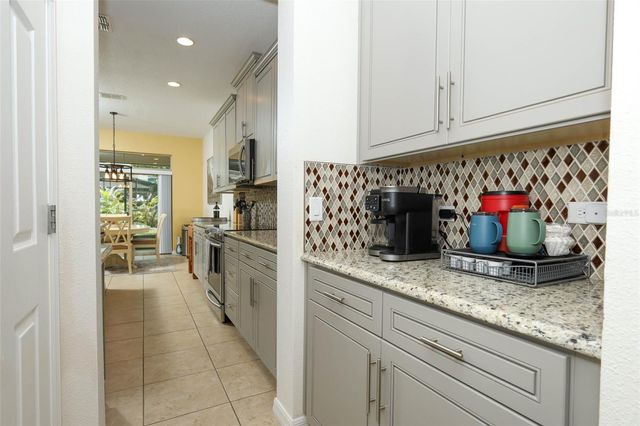 5232 VILLA ROSA AVENUE, St Cloud, FL 34771
