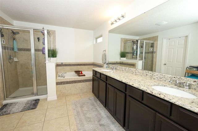 5232 VILLA ROSA AVENUE, St Cloud, FL 34771
