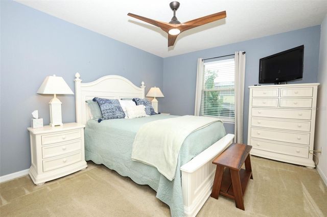 5232 VILLA ROSA AVENUE, St Cloud, FL 34771