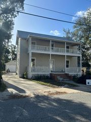 306 MURRAY STREET, New Smyrna Beach, FL 32168