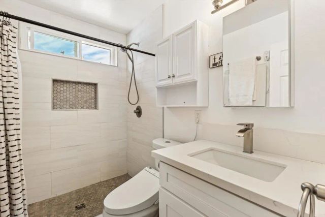 3526 Santa Maria, Oceanside, CA 92056