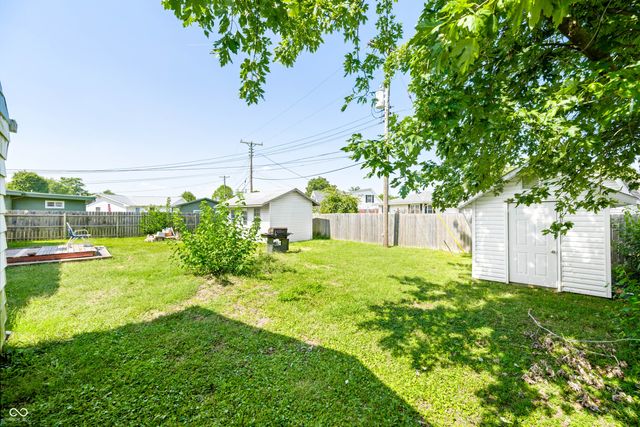 140 W Harrison Drive, Seymour, IN 47274